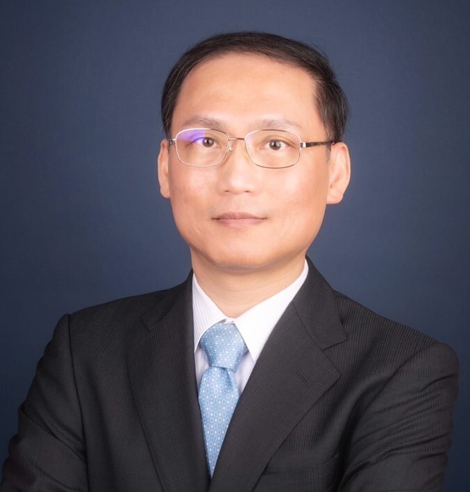 郭人介